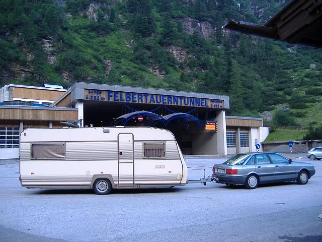 2006 - 049.jpg - Einfahrt in den Felbertauerntunnel